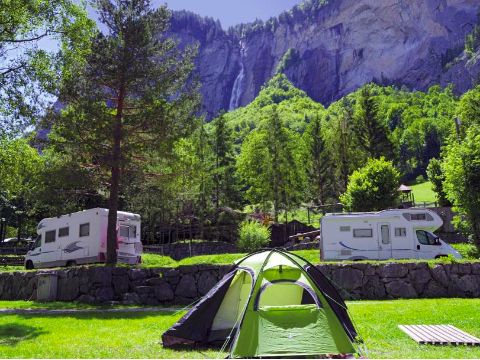 Thumbnail for Camping Jungfrau Lauterbrunnen: Es tut sich was unter dem Staubbachfall