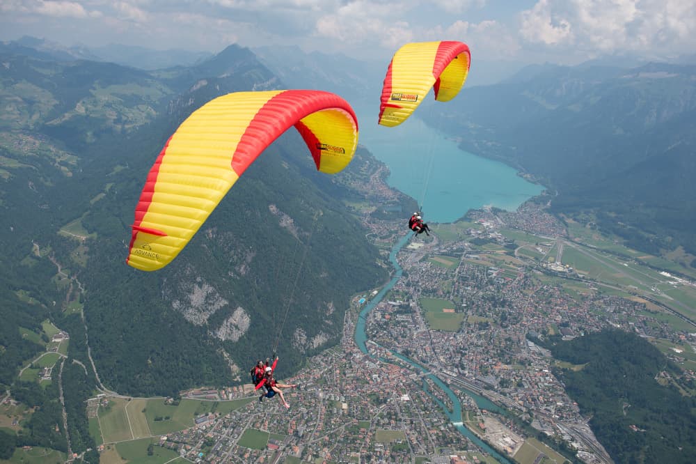 Tour de Berner Oberland | Paragliding Tandemflüge über Interlaken | (c) Paragliding Interlaken